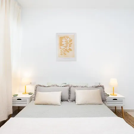 Vv Triana Toscal 1 Apartman *